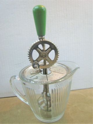 Vintage A&j Ecko No.  639 Green Wood Handle Egg Beater Mixer Ribbed Glass Pitcher