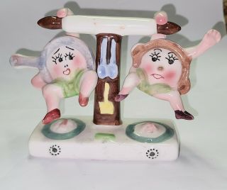 Rare Vintage Anthropomorphic Salt And Pepper Shakers With Stand