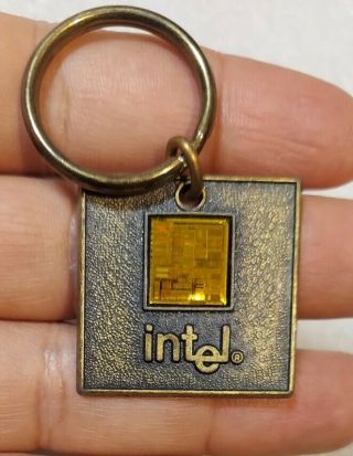 Vintage Intel Pentium Gold Computer Chip Keychain Smithsonian 150 1996 Rare