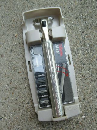 Gillette Atra Metal Handle With Four (4) Cartridges Vintage Razor Shave