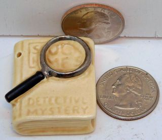 Arcadia Single Mini Miniature Salt And Pepper Shakers Detective Mystery Magnify