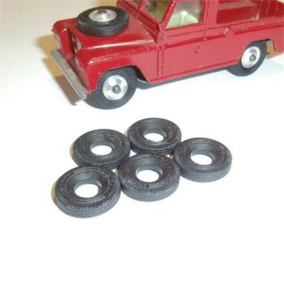 Corgi Toys 438 Land Rover Tires set of 5 Tyres Post - 1967 Models Pack 76 2