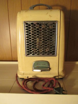 Vintage Arvin Space Heater Model 223 14 " Tall