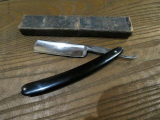 Old 6/8 French Straight Razor Le Grelot Hospital Medail.  D 