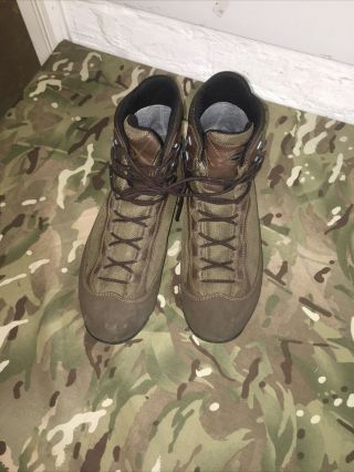 Brown High Liability Goretex Aku Boots British Army Issue Size 11 Medium
