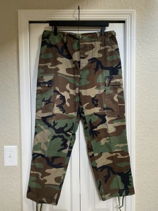 Woodland Camouflage Trousers Hot Weather Combat Medium Short 8415 - 01 - 390 - 8944