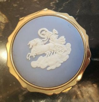 Vintage makeup compact Wedgwood By Stratton England Blue Cameo 2