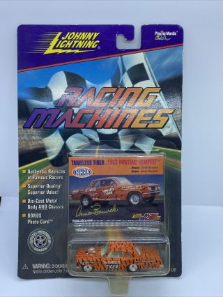 Johnny Lightning Racing Machines’63 Pontiac Tempest The Tameless Tiger Orange