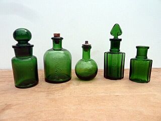 5 VINTAGE SMALL GREEN GLASS PERFUME / COSMETIC BOTTLES 2