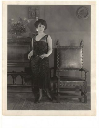 Betty Compson (circa 1923) Glamour Studio Candid Photo R908