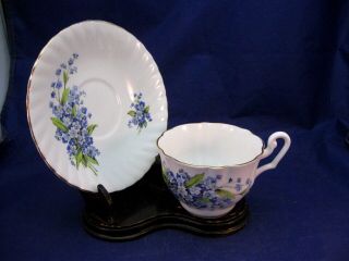 ROYAL IMPERIAL VINTAGE TEA CUP AND SAUCER - FORGET - ME - NOTS FLOWERS - RIBBED SET 2