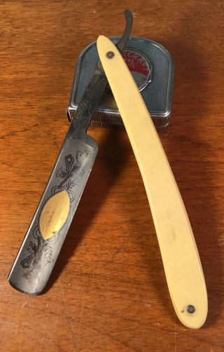 Antique Straight Razor Perkeo 11/16” Etched Blade With Cupid’s