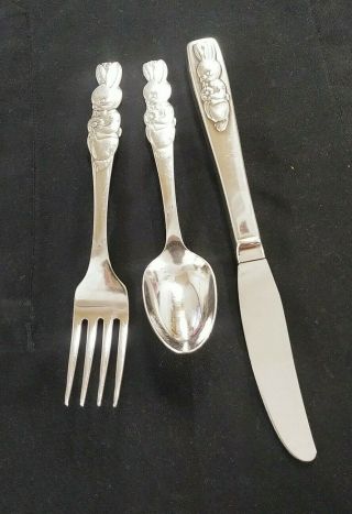 3 Piece Peter Rabbit Youth Set Oneida Stainless Knife Fork Spoon