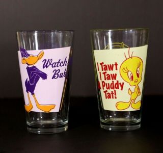 Looney Tunes Daffy Duck Tweety Bird Catch Phrase Pint Glass Cups Warner Bros Usa