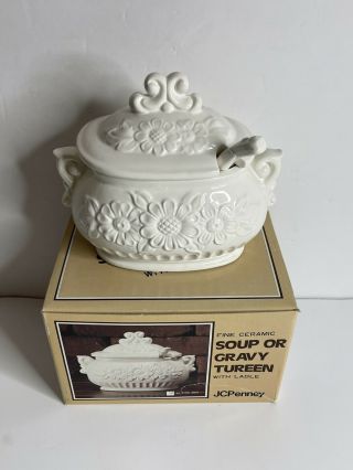 Jc Penny Fine Ceramic Soup Or Gravy Tureen With Ladle -