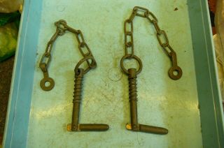 Ex Army 2 X Spring Loaded Cotter Pins & Chain Lynch Pin Trailer Tailgate Pin Mod