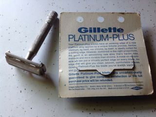 Gillette Speed Vintage Double Edge Razor & 10 blades 2