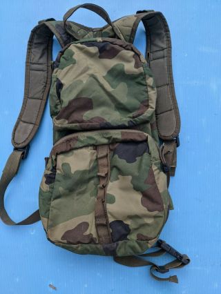 Serbia Military Army M03 Woodland Camelbak Hydration Backpack 3l 100oz