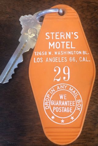Nr 60’s Stern’s Motel Fob/ Key & Barbecue Culver City Ca.  Rt.  66 Los Angeles 29
