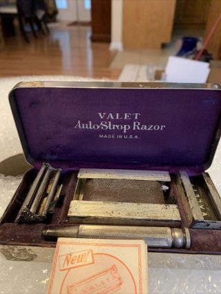 Vintage Valet Auto / Strop Safety Razor W/ Metal Case & Blades W/leather Strap