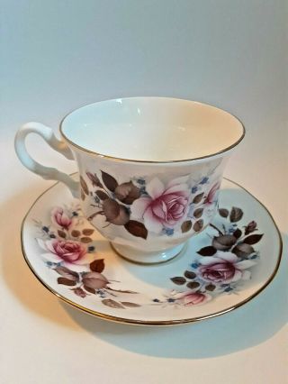 Queen Anne Footed Teacup and Saucer Fine Bone China England Vintage Pink Roses 2