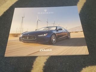 2017 Maserati Ghibli Brochure