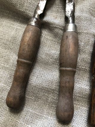 2 Vintage Antique Travelling Metal Hair Curler Curling Irons w/Wooden Handles 3