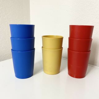 Set Of 8 Vintage Tupperware 1251 Tumblers Juice Cups 6 Oz Small Blue Red Yellow