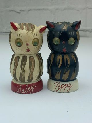Vintage Wooden Salty And Peppy Cats Salt And Pepper Shaker Hand Painted 4 " Tall