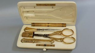 Antique Tiffany & Co.  18k Yellow Gold Sewing Kit In Monogrammed Case
