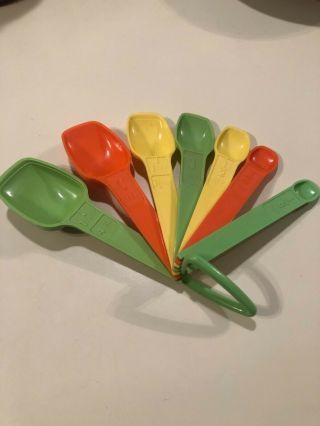 Vintage Tupperware Green Orange Yellow Complete Set Measuring Spoons,  Ring