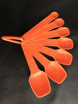 Vintage Tupperware Measuring Spoons - Orange Set Of 7 With Ring