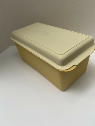 Vintage Tupperware Bread Box 171 With Lid 172 - Harvest Gold