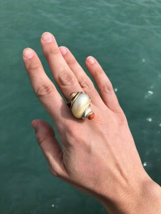 Rare Vintage Seaman Schepps 14k Gold Turbo Shell And Coral Ring