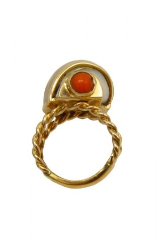 Rare Vintage Seaman Schepps 14K Gold Turbo Shell and Coral Ring 5