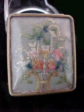 Vintage Gold Tone Embroidered Basket Of Flowers Compact Usa W/ Plastic Cover