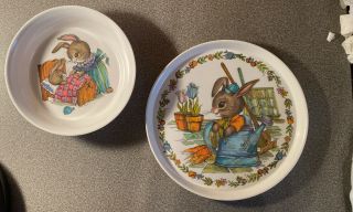 Oneida Deluxe Vintage Child’s Peter Rabbit Melamine Bowl 3243 And Plate 3101
