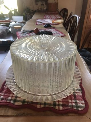 Vintage Acrylic Hard Plastic Cake Plate Cover Carrier Diamond Pattern