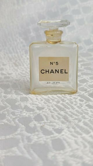 Pre - Owned Empty Chanel No.  5 Eau De Parfum Bottle.  275 Fl.  Oz.