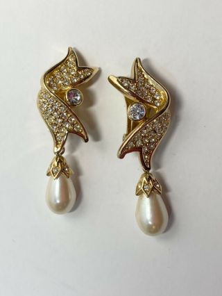 Vtg Christian Dior Gold Plated Crystal Faux Pearl Drop Dangle Clip Earrings 2”