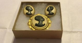 Coreen Simpson Black Cameo Signed Brooch/necklace And Earrings