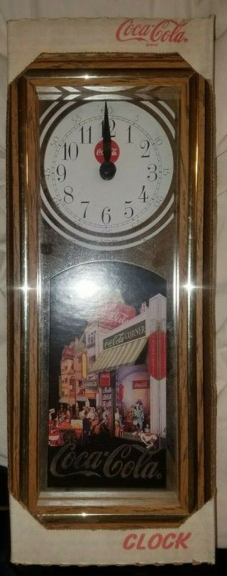 Vintage 1993 Coca - Cola Corner Clock - / Coke Horloge