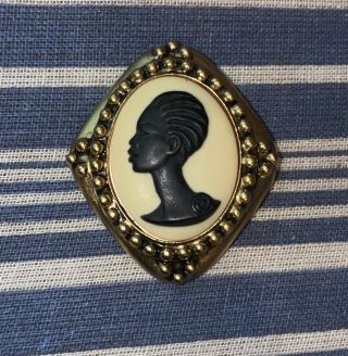 Vintage Golden Coreen Simpson Pin