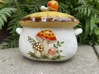 Vintage Merry Mushrooms 1978 Soup Tureen Sears Roebuck And Co.  Flawless