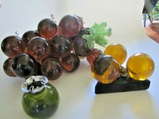 Vintage Retro 1960s Acrylic Lucite Grape Cluster On Driftwood,  2 Candle Holders