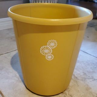 Vintage Mcm Rubbermaid Yellow Flower Daisy Trash Can Waste Basket Round Gold