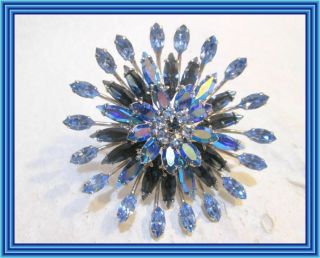 Sherman 3 Shades Of Blue - Large Size Figural Waterlily Cluster Motif Brooch Nr