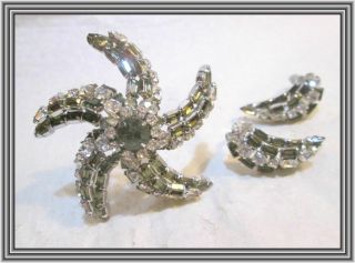 Sherman Charcoal & Clear - Domed Figural Starfish Cluster Motif Brooch Set Nr