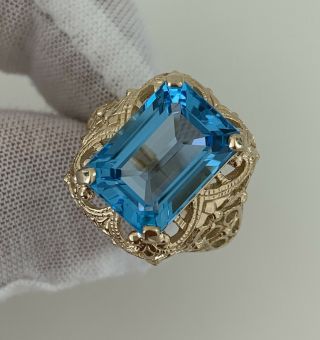 9ct Gold Emerald Cut Blue Topaz Extremely Large Heavy Ring,  9k 375