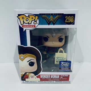 Funko Pop Wonder Woman With Hollywood Bag Exclusive 298 Limited Edition W/ Prote
